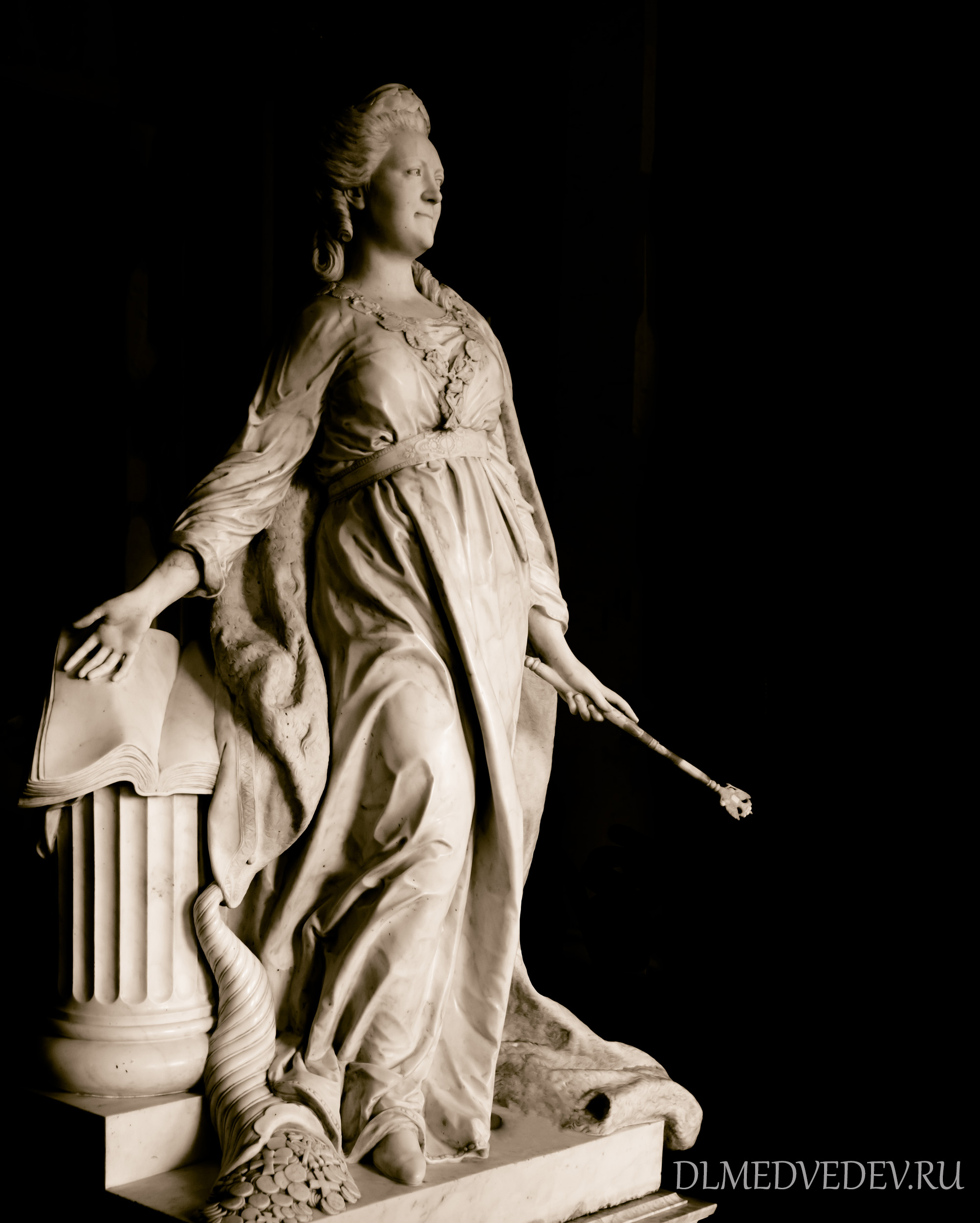 Мраморная статуя «Екатерина II – законодательница», Федот Шубин, 1789 год